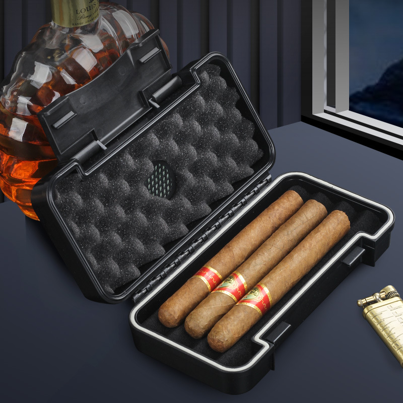 Cigar Plastic Travel Humidor C - Premium Cigar Case recension och pris